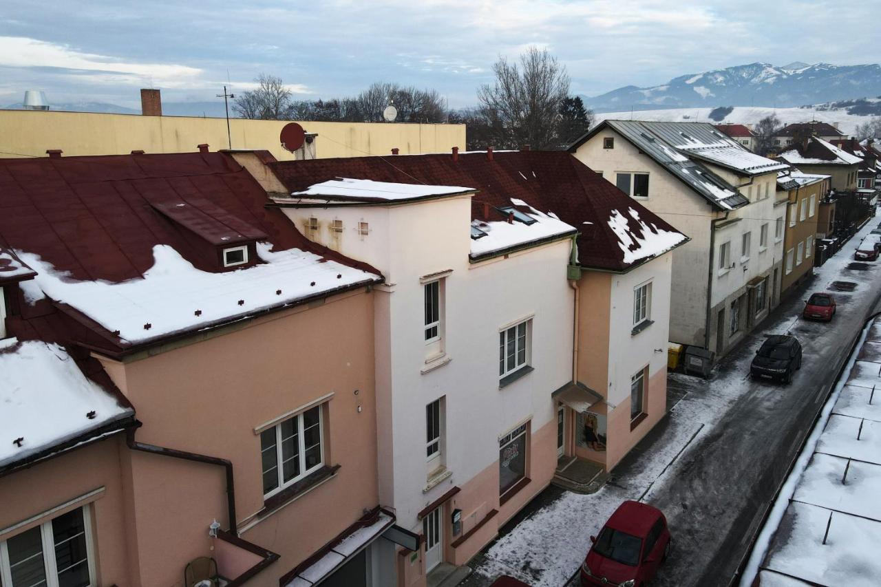 Apartman Lm Liptovský Mikuláš المظهر الخارجي الصورة